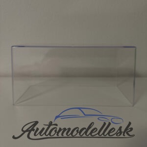 Transparentný kryt pre modely v mierke 1:24.