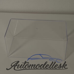 Transparentný kryt pre modely v mierke 1:24.