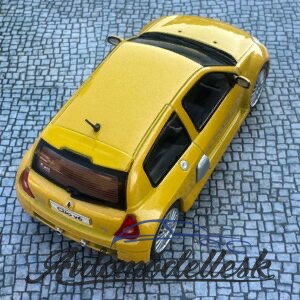 Model auta Renault Clio V6 PH.2 Jaune Sirius, 2003
