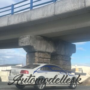 Model auta Audi S8 (D3), biela, 2010