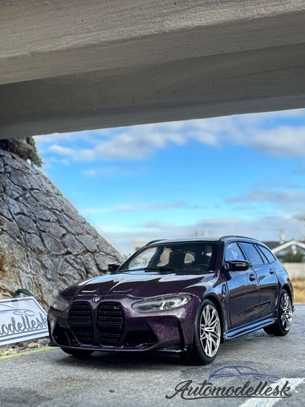 Model auta Bmw G81 M3 Touring Daytona Violet 2023