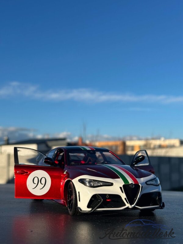 Model auta ALFA ROMEO GIULIA GTA GTA-M TRICOLORE MUGELLO 1969 LIVERY RED, 2022