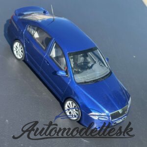 Model auta Škoda Octavia RS 2.0 TFSi 2006 Race Blue Metallic.