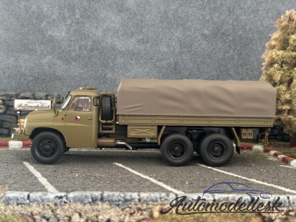 Model auta Tatra 138,VN
