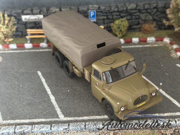 Model auta Tatra 138,VN