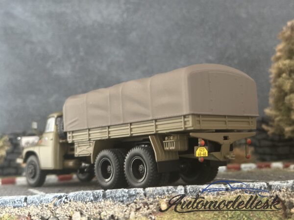 Model auta Tatra 138,VN