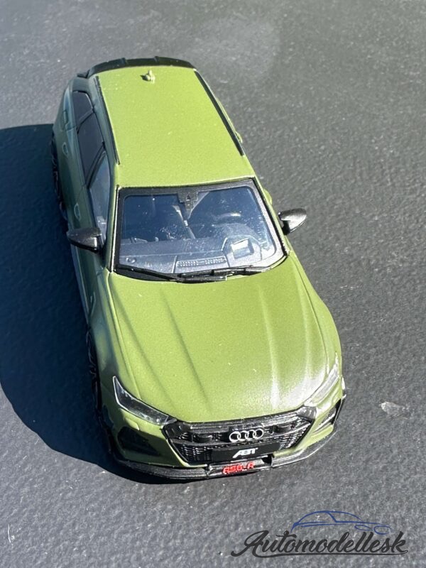 Model auta Audi RS6-R OLIVE SILK OLIVE