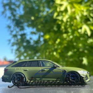 Model auta Audi RS6-R OLIVE SILK OLIVE