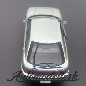 Model auta Mazda 323 F, svetlo zelená, 1989