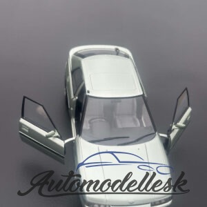 Model auta Mazda 323 F, svetlo zelená, 1989