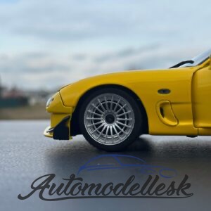 Model auta MAZDA RX7 FD3RS SOLIDO WORKS YELLOW 1999