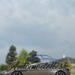 Model auta Aston Martin DB11, 2016