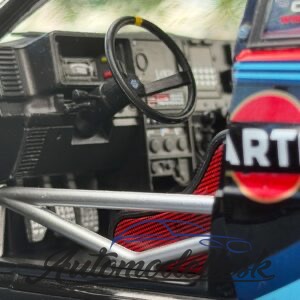 Model auta LANCIA DELTA HF INTEGRALE BLACK M RALLY TRIBUTE 1991.