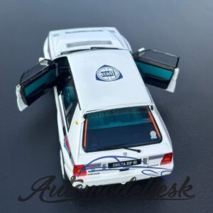 Model auta LANCIA DELTA HF INTEGRALE EVO 1 MARTINI 6 WHITE, 1992