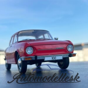 Model auta Škoda 100, červená, 1969