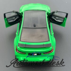 Model auta BMW M3 PERFORMANCE PARTS SIGNAL GREEN UNI 2024