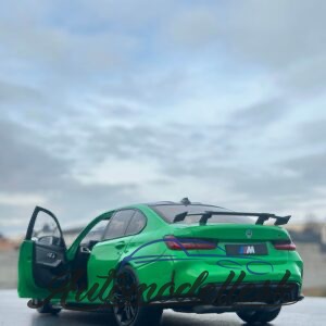 Model auta BMW M3 PERFORMANCE PARTS SIGNAL GREEN UNI 2024