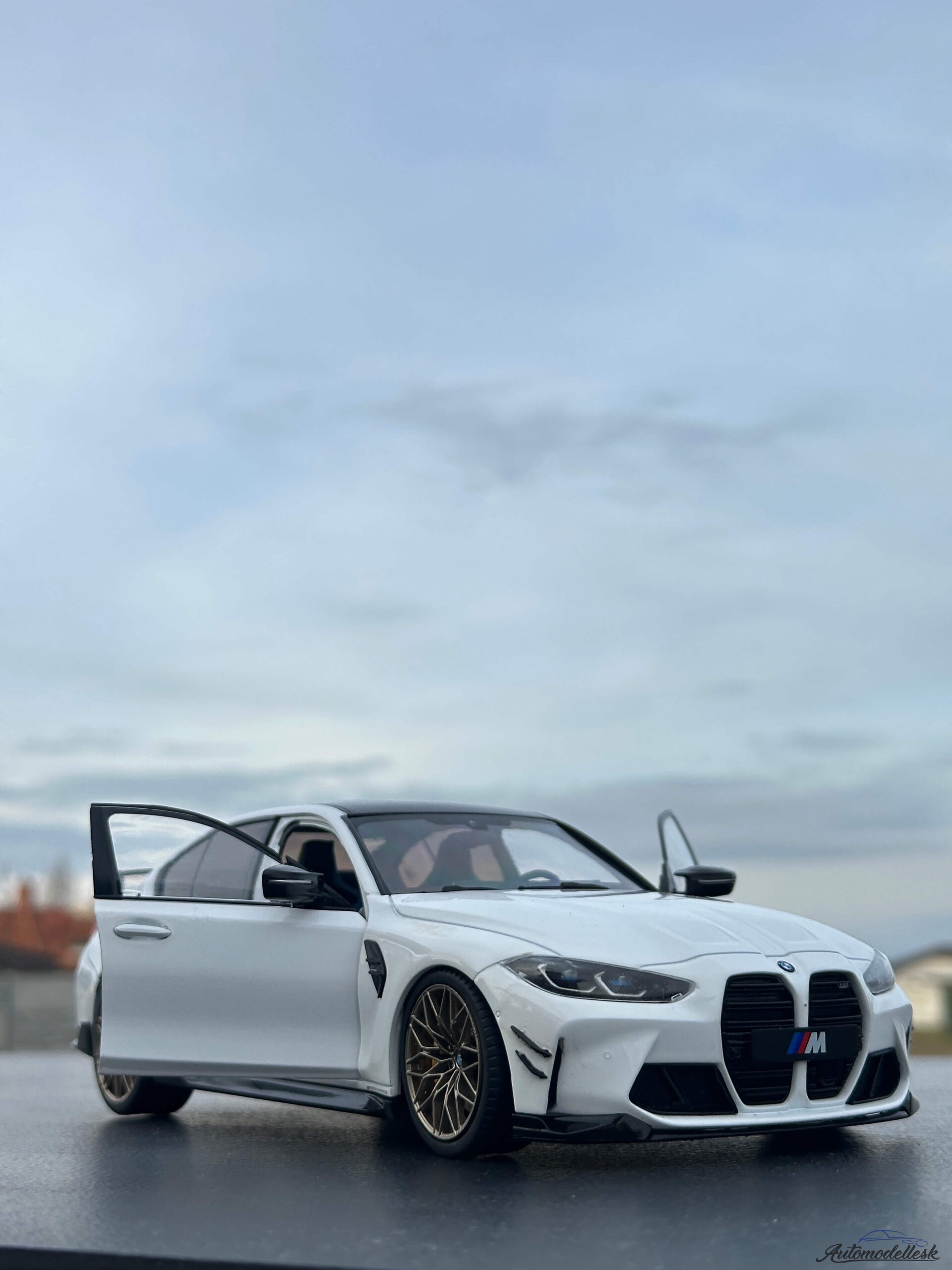 Model auta BMW M3 PERFORMANCE PARTS ALPINEWEISS UNI 2024 Model auta BMW M3 PERFORMANCE PARTS ALPINEWEISS UNI 2024