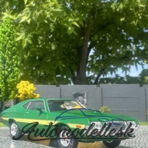 Model auta Ford Gran Torino Sport, zelená, 1972.