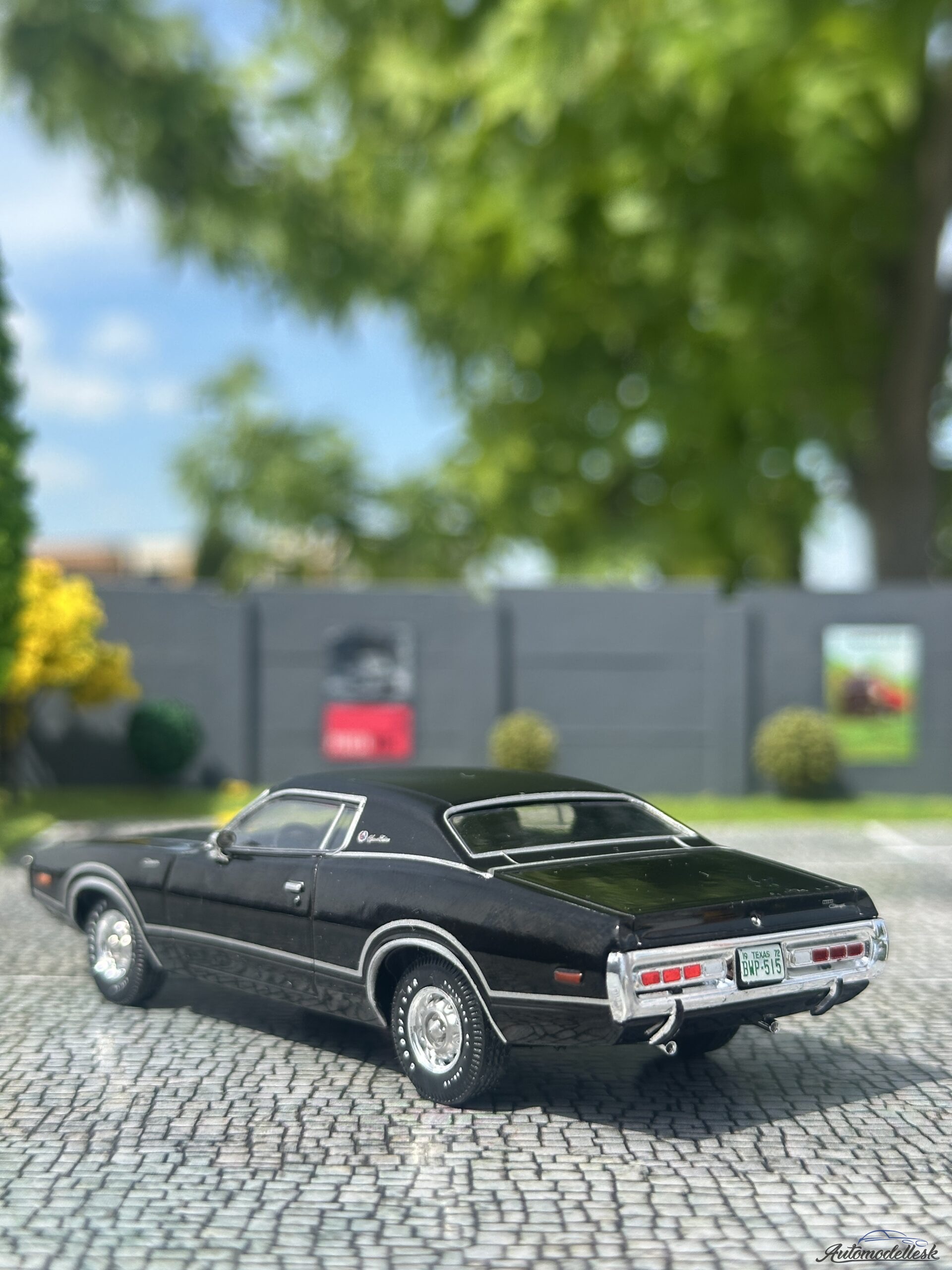 Model auta Dodge Charger Coupe, čierna, 1972. Model auta Dodge Charger Coupe, čierna, 1972.