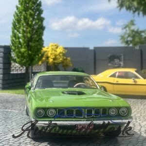 Model auta Plymouth Hemi Cuda, zelená/čierna, 1971.