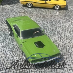 Model auta Plymouth Hemi Cuda, zelená/čierna, 1971.
