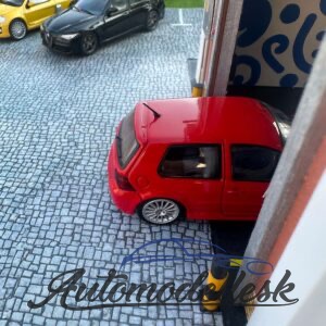 Model auta Volkswagen Golf IV R32 Tornado, 2003.