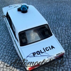Model auta Lada VAZ 2107, Polícia Bratislava.